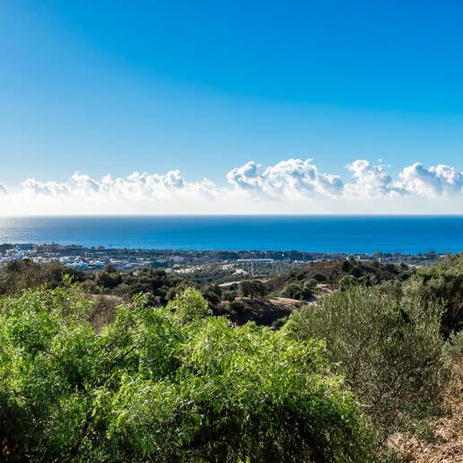 Spacious Plot in Los Monteros Altos with Panoramic Views