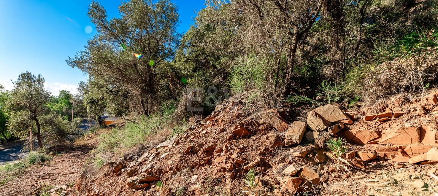 Spacious Plot in Los Monteros Altos with Panoramic Views