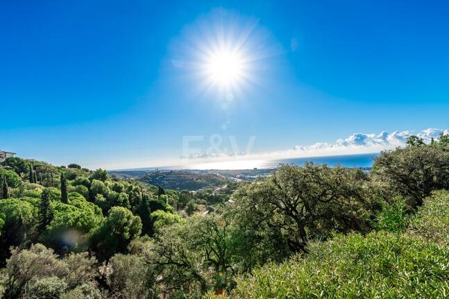 Spacious Plot in Los Monteros Altos with Panoramic Views