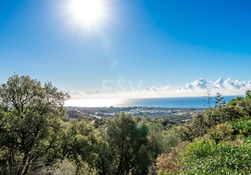 Spacious Plot in Los Monteros Altos with Panoramic Views