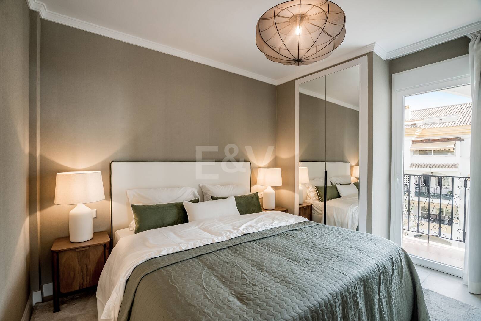 Lyx Duplex Penthouse med hisnande utsikt över Golden Mile