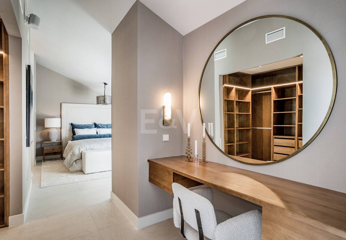 Lyx Duplex Penthouse med hisnande utsikt över Golden Mile