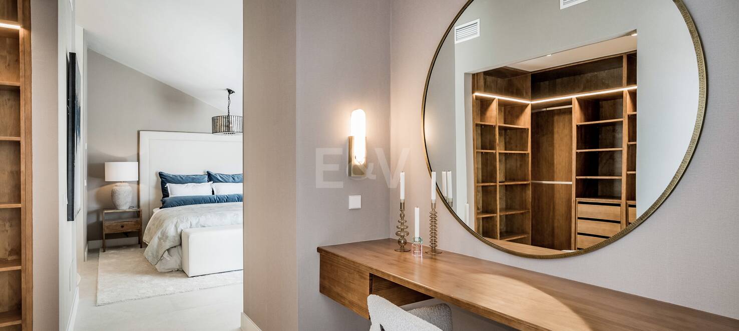 Lyx Duplex Penthouse med hisnande utsikt över Golden Mile