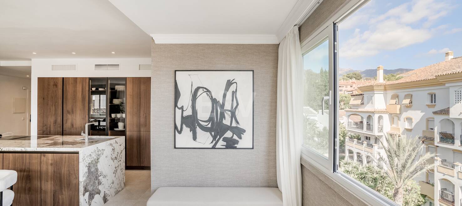 Lyx Duplex Penthouse med hisnande utsikt över Golden Mile