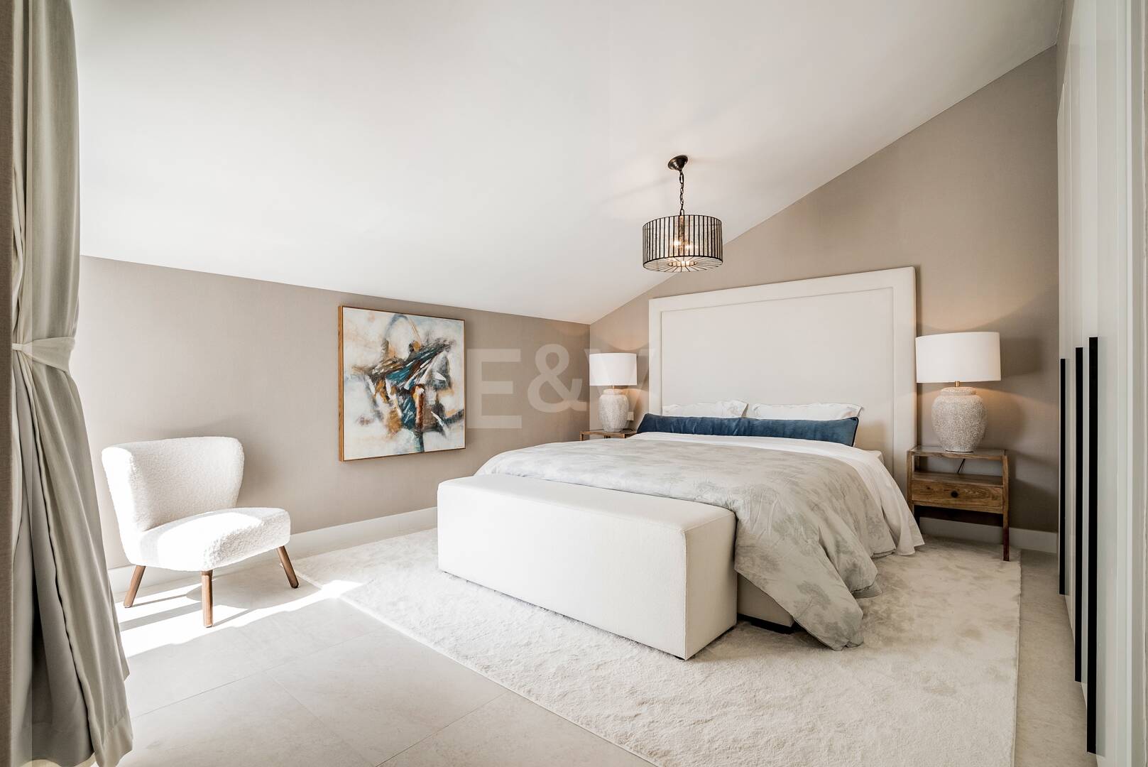 Lyx Duplex Penthouse med hisnande utsikt över Golden Mile