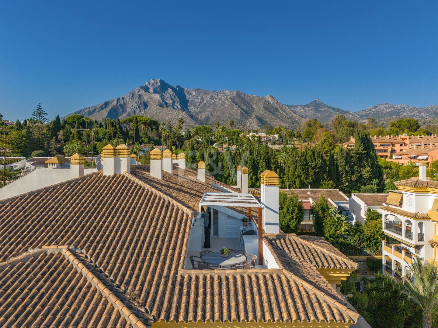 Ático dúplex de lujo con impresionantes vistas en la Milla de Oro
