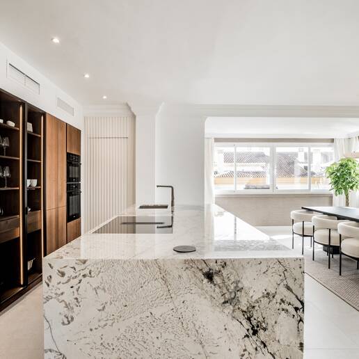 Lyx Duplex Penthouse med hisnande utsikt över Golden Mile