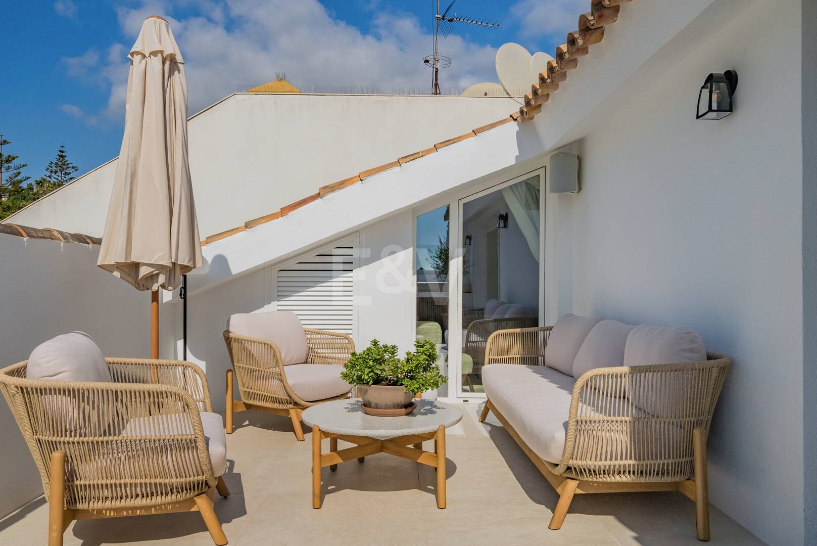 Ático dúplex de lujo con impresionantes vistas en la Milla de Oro