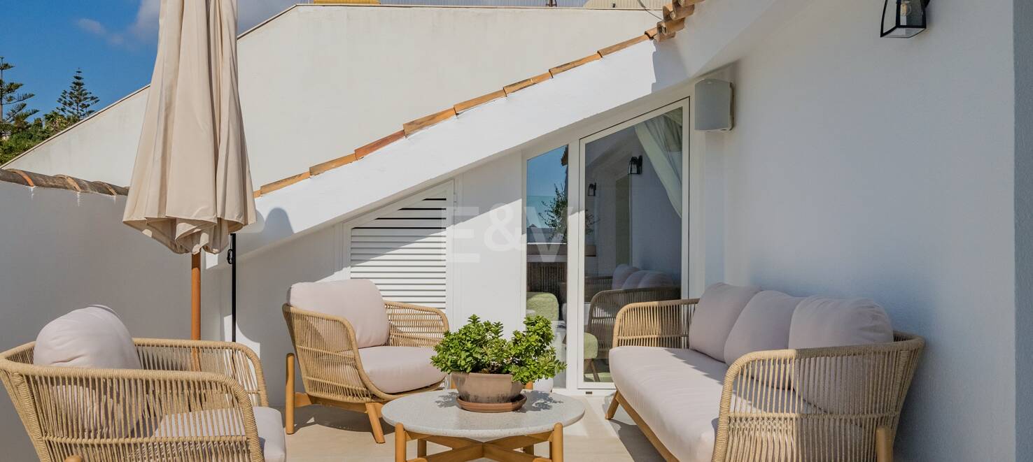 Lyx Duplex Penthouse med hisnande utsikt över Golden Mile