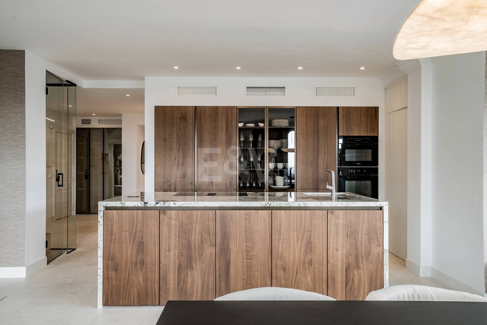 Lyx Duplex Penthouse med hisnande utsikt över Golden Mile