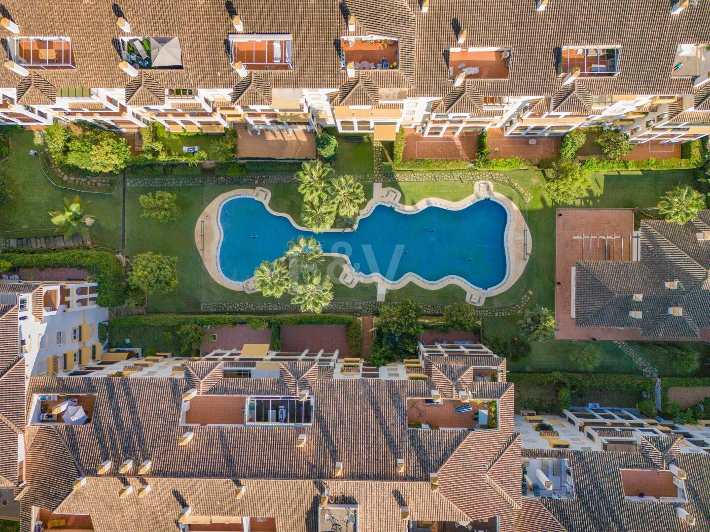 Lyx Duplex Penthouse med hisnande utsikt över Golden Mile