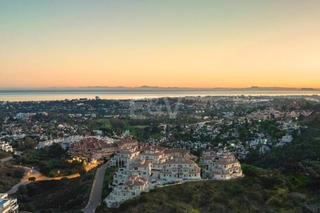 Lägenhet i Nueva Andalucia i lugnt område