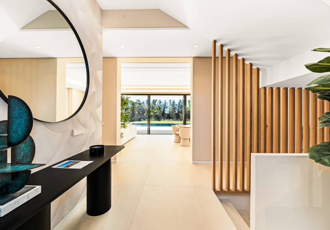 Villa de luxe nouvellement construite avec des équipements de spa à Nagüeles offrant une valeur exceptionnelle
