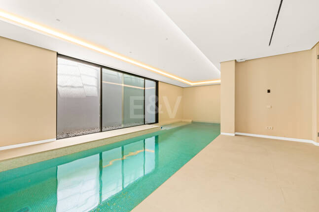 Luxuriöse Neubauvilla mit Spa-Bereich in Nagüeles und hervorragendem Preis-Leistungs-Verhältnis