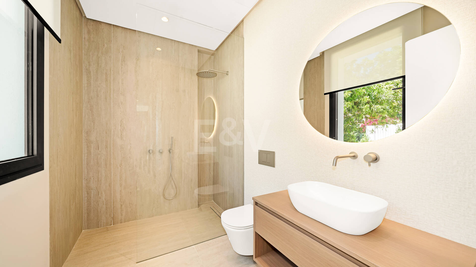 Luxuriöse Neubauvilla mit Spa-Bereich in Nagüeles und hervorragendem Preis-Leistungs-Verhältnis