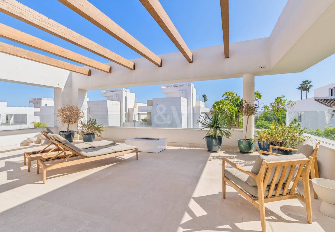 Luxurious San Pedro Beach Villa