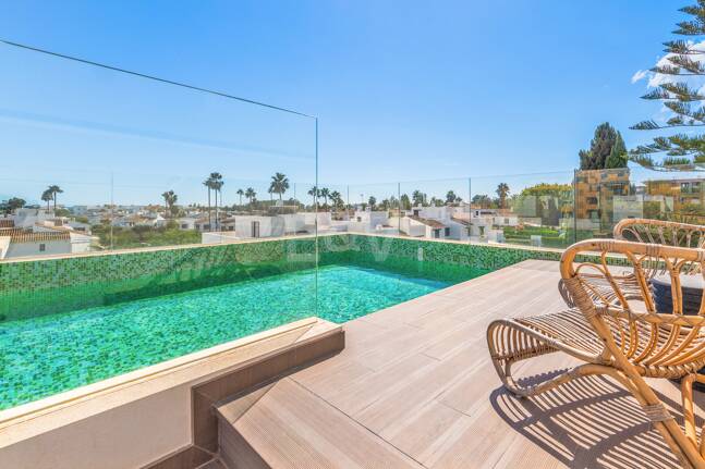 Luxurious San Pedro Beach Villa