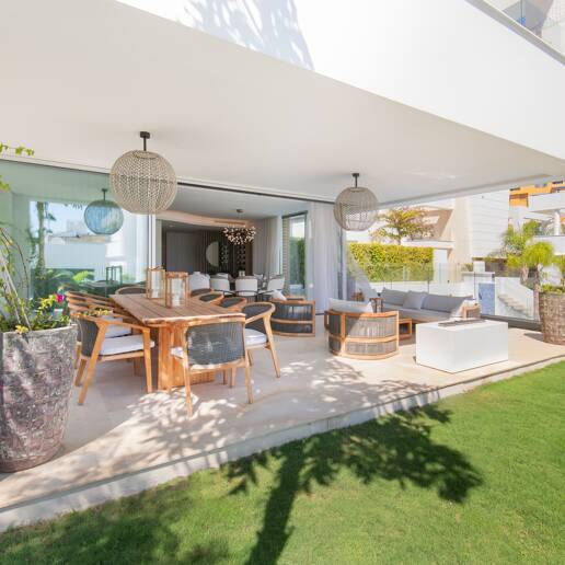 Lyxig San Pedro Beach Villa