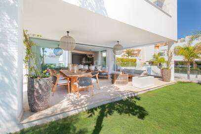 Luxurious San Pedro Beach Villa