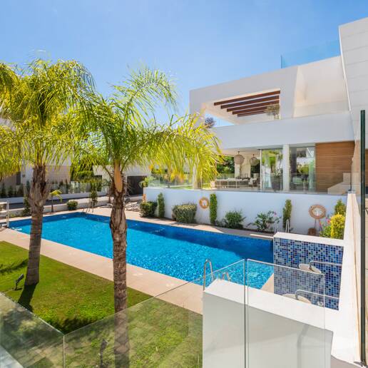 Lyxig San Pedro Beach Villa