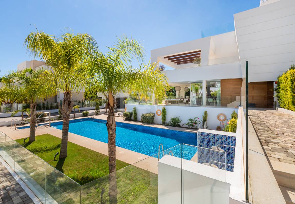 Luxurious San Pedro Beach Villa