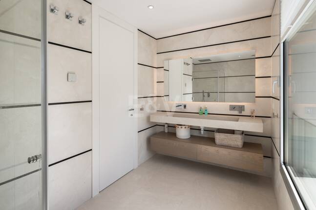 Luxurious San Pedro Beach Villa