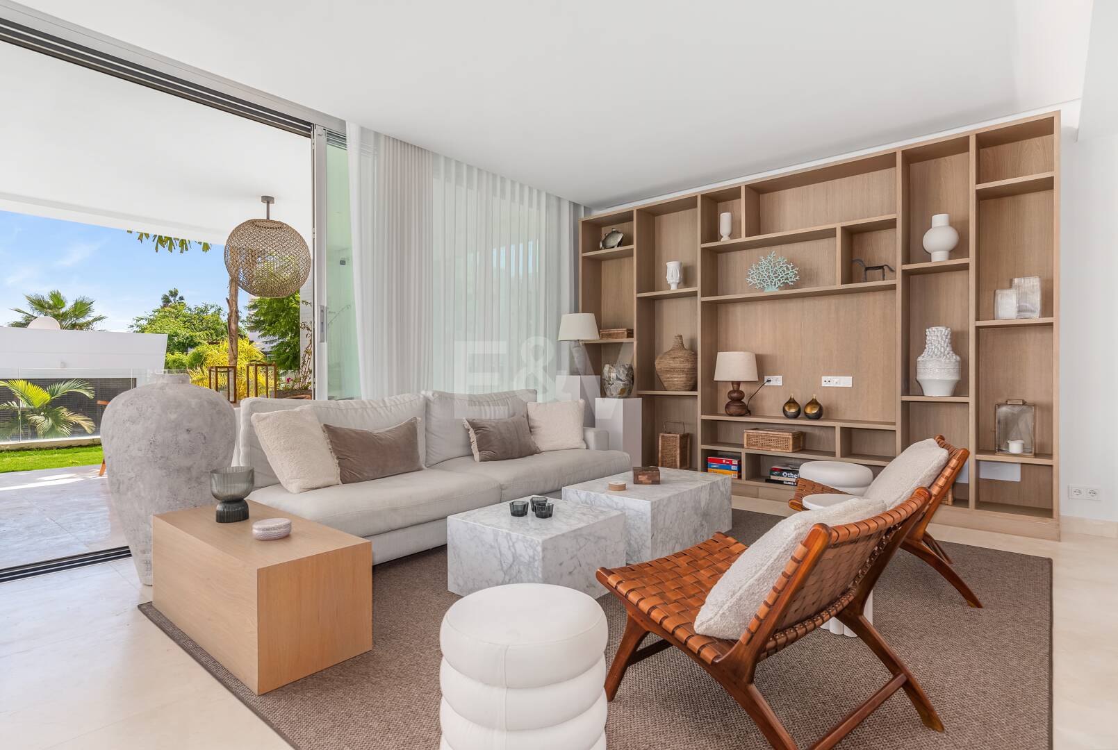 Luxurious San Pedro Beach Villa