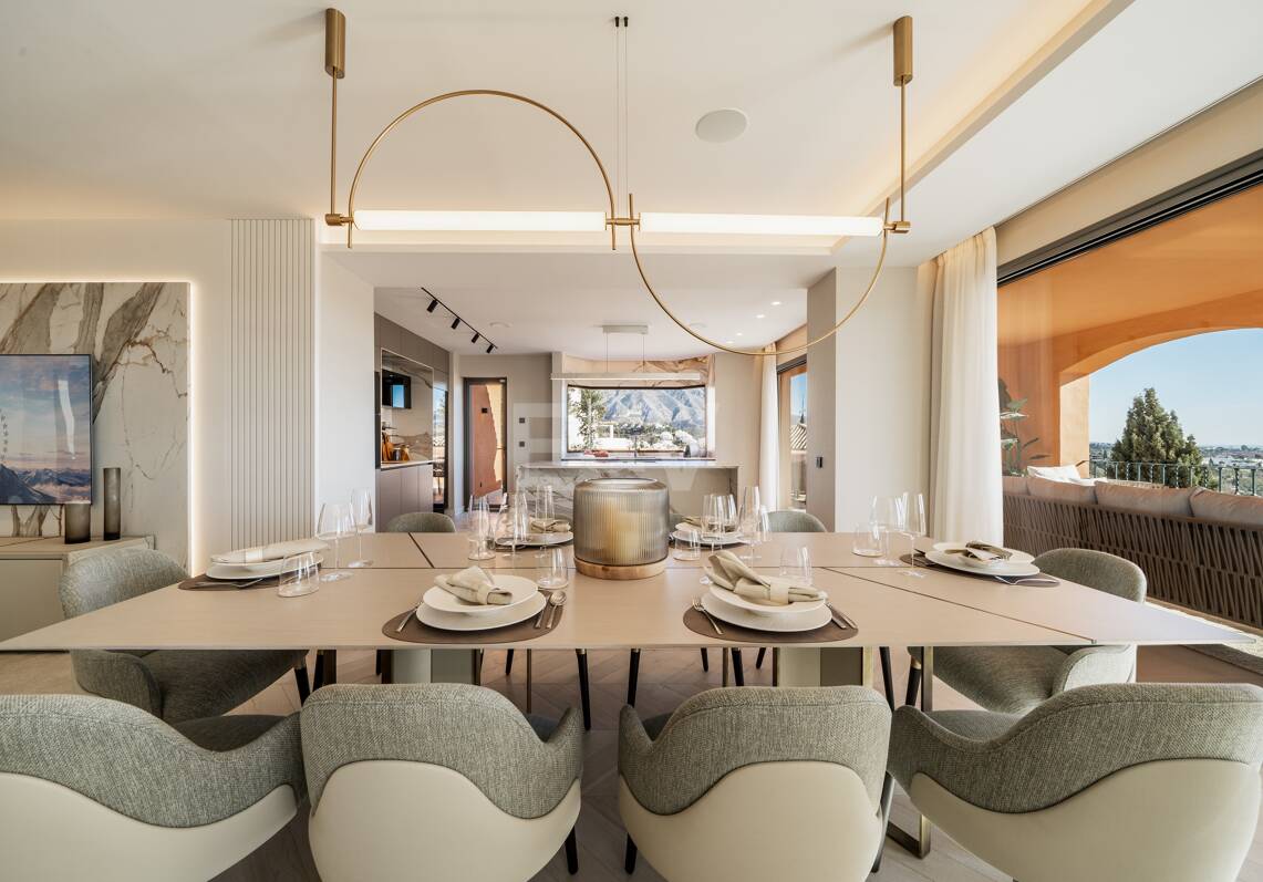 Exquisite 4-bedroom penthouse in La Cerquilla set in luxury complex
