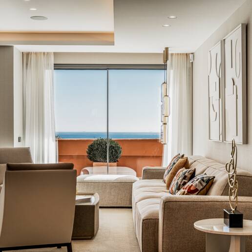Exquisite 4-bedroom penthouse in La Cerquilla set in luxury complex