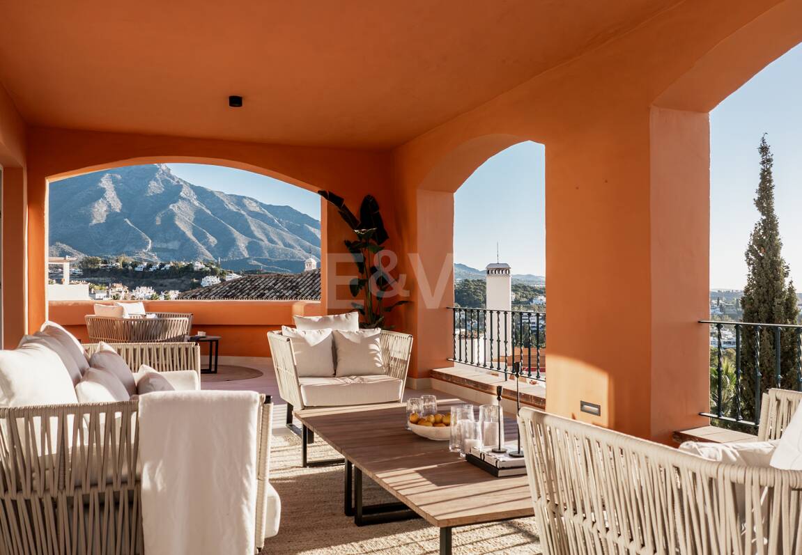 Exquisito ático de 4 dormitorios en La Cerquilla en Residencial lujoso