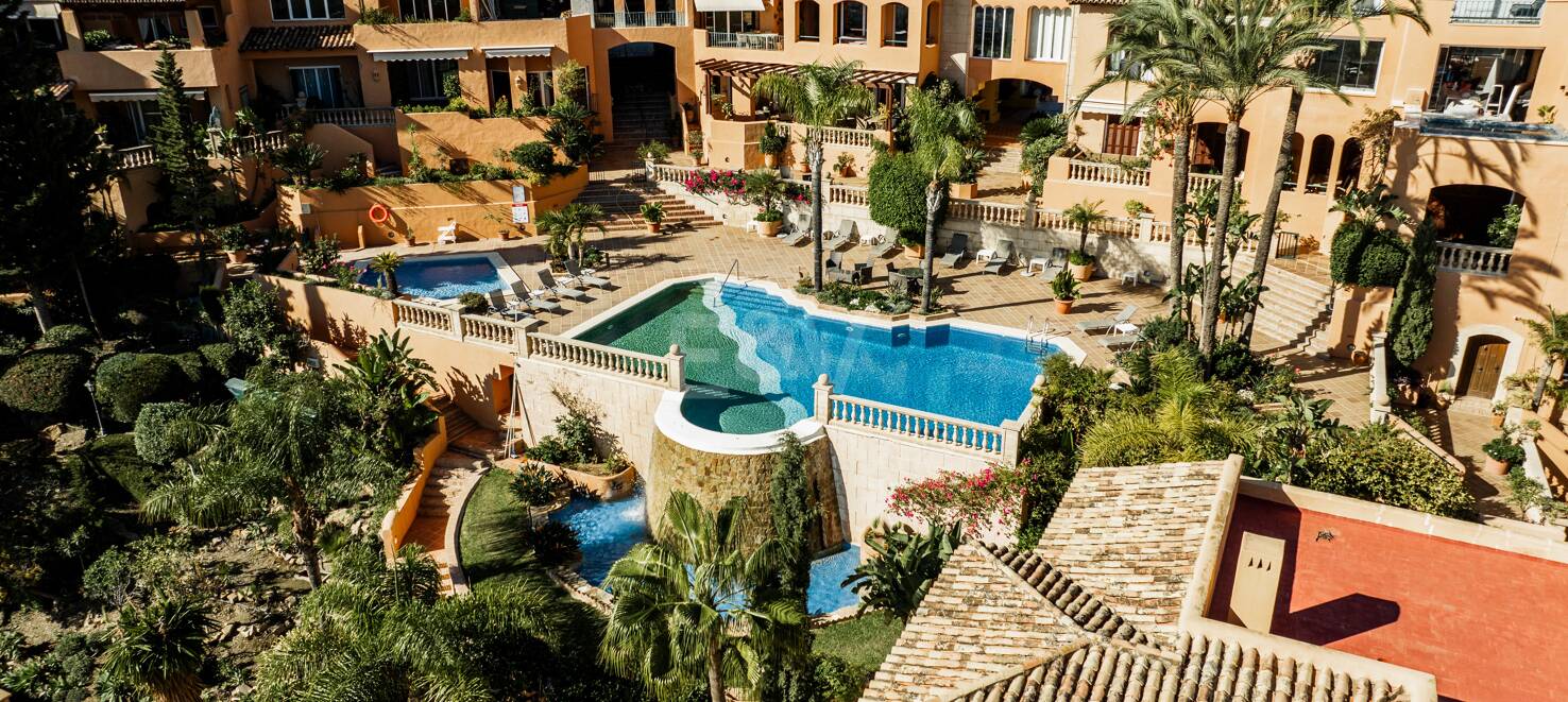 Exquisite 4-bedroom penthouse in La Cerquilla set in luxury complex