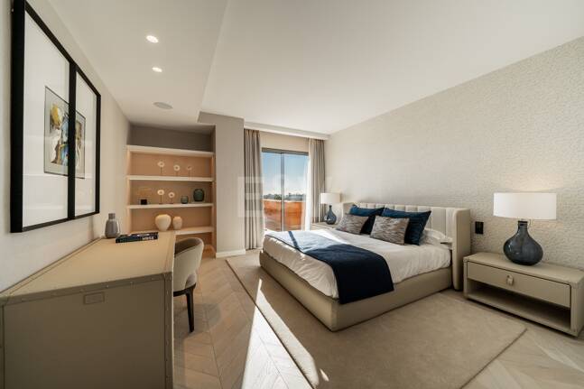 Exquisito ático de 4 dormitorios en La Cerquilla en Residencial lujoso