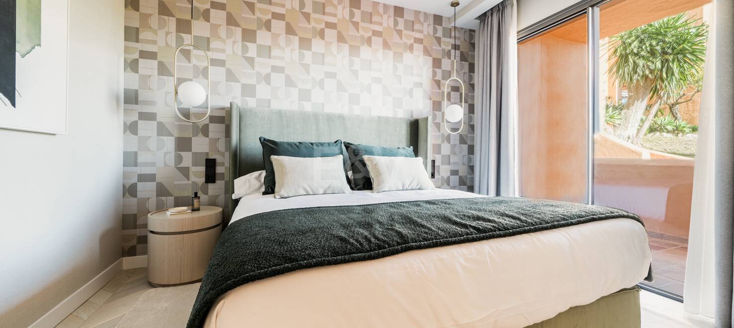 Exquisite 4-bedroom penthouse in La Cerquilla set in luxury complex