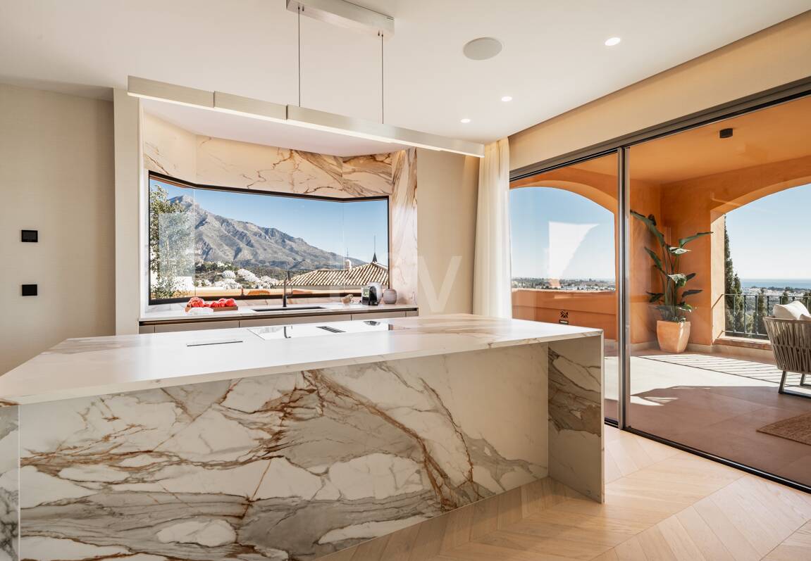 Exquisito ático de 4 dormitorios en La Cerquilla en Residencial lujoso