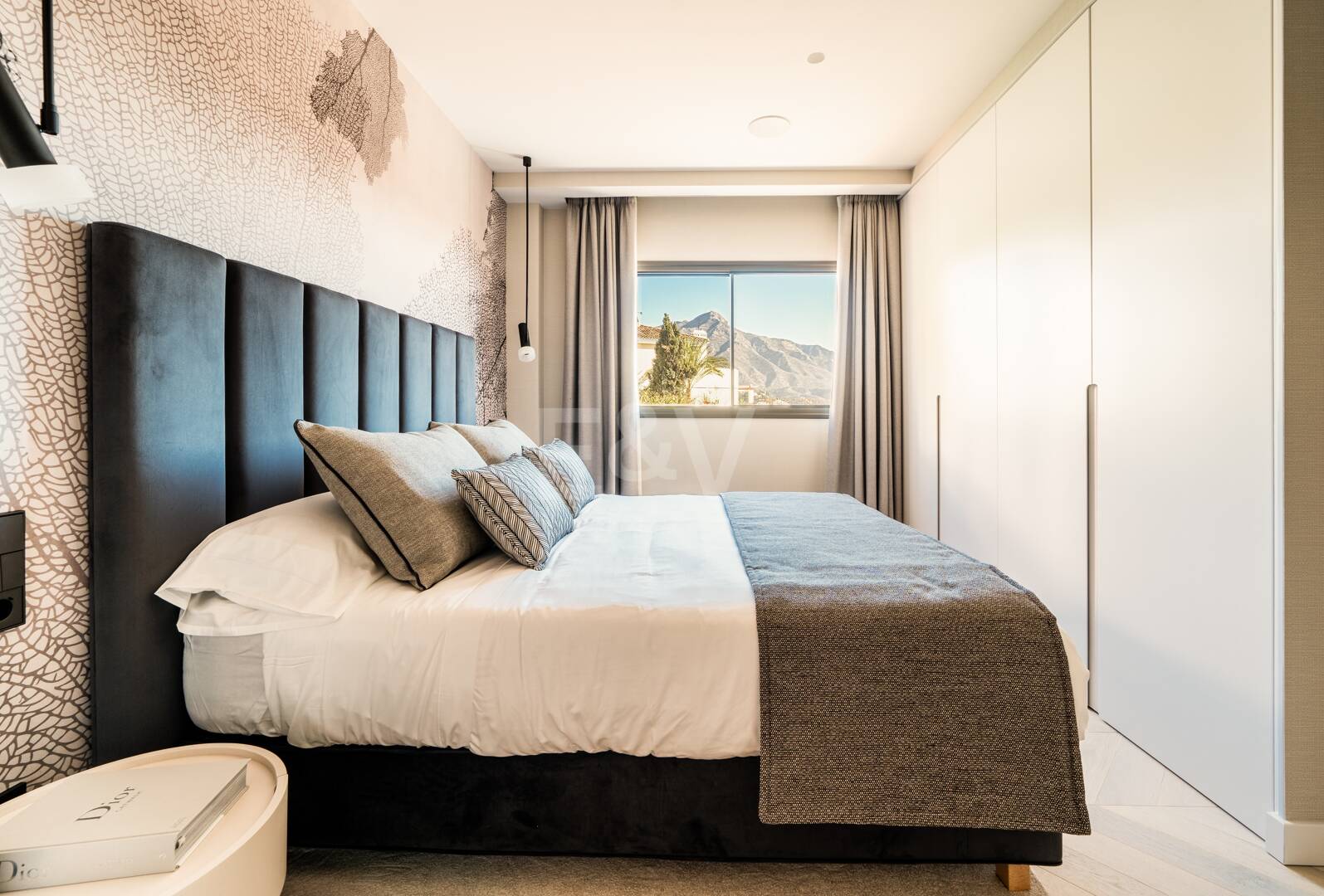 Exquisito ático de 4 dormitorios en La Cerquilla en Residencial lujoso