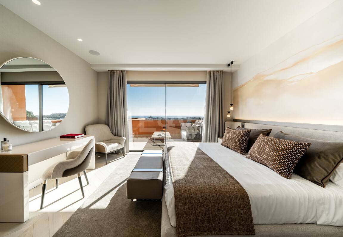 Exquisito ático de 4 dormitorios en La Cerquilla en Residencial lujoso