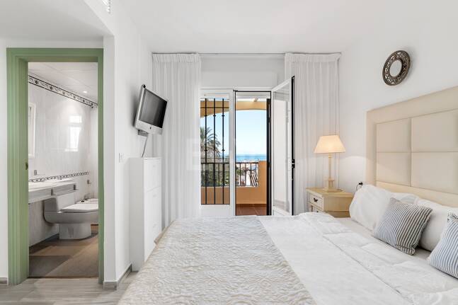 Semi-Detached Villa in Costabella less than 100 Metres from the Beach