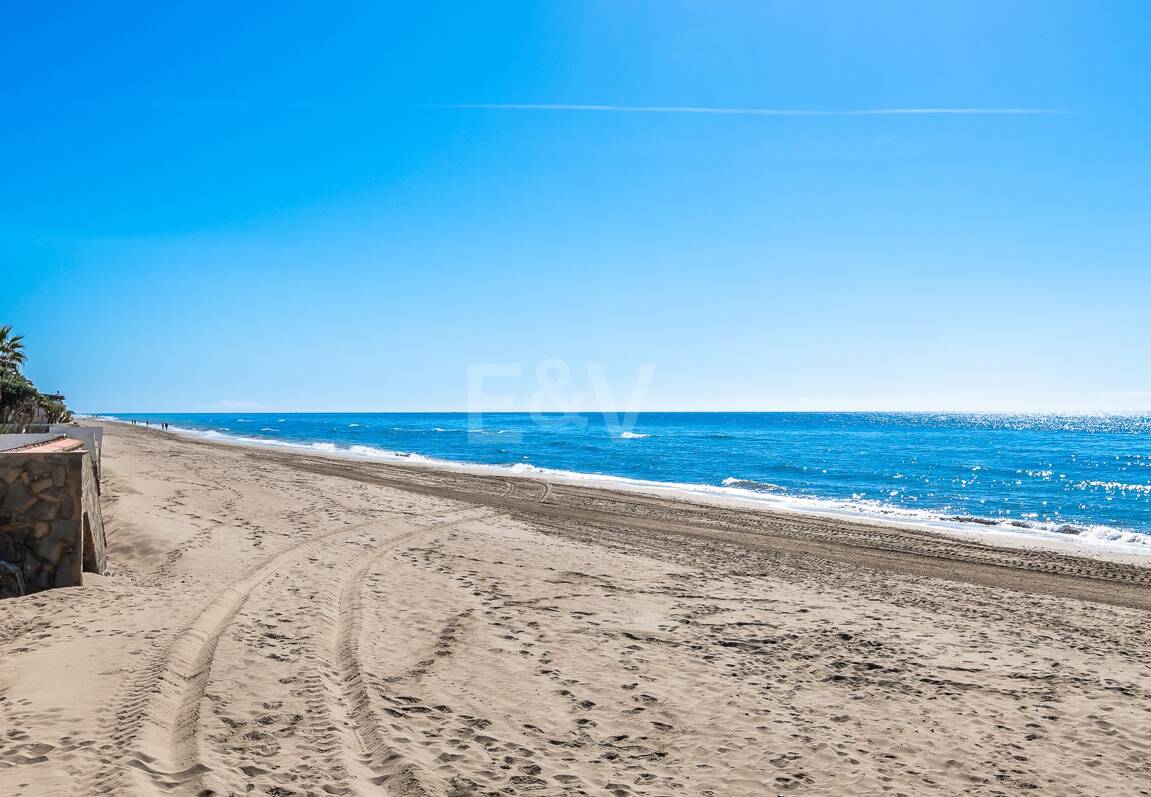 Semi-Detached Villa in Costabella less than 100 Metres from the Beach