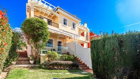 Semi-Detached Villa i Costabella mindre än 100 meter från stranden