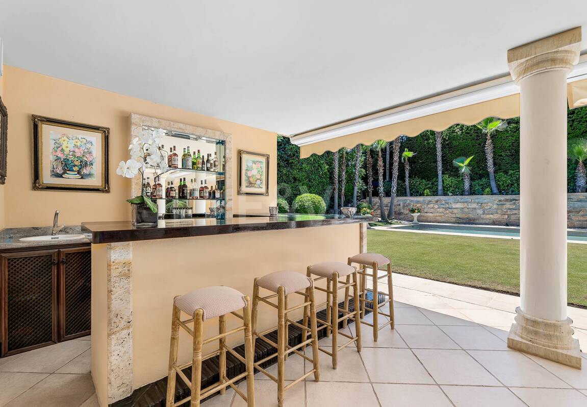 Mansión exclusiva en Nueva Andalucia eb ubicación privilegiada