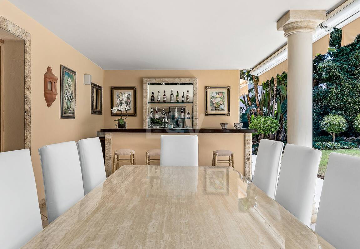 Mansión exclusiva en Nueva Andalucia eb ubicación privilegiada