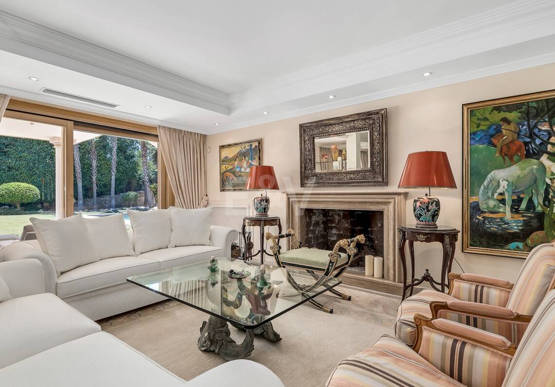 Exclusive mansion in Nueva Andalucia set in prime location