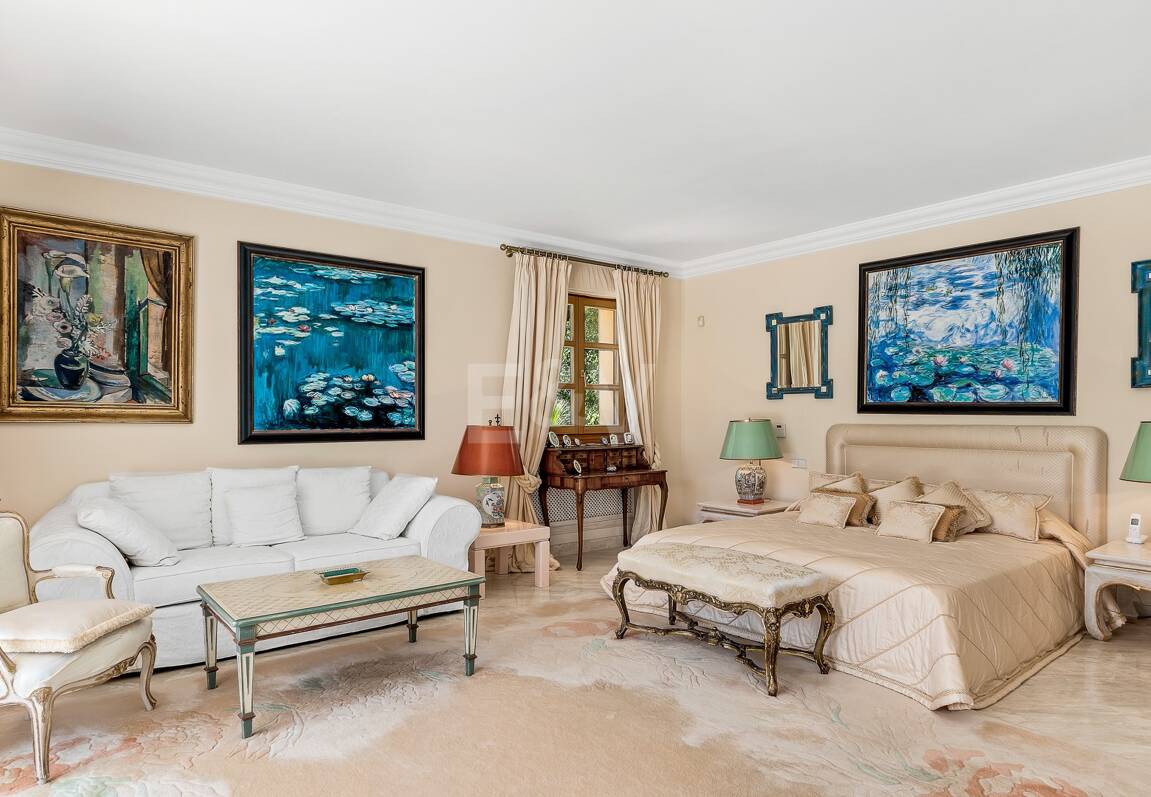 Mansión exclusiva en Nueva Andalucia eb ubicación privilegiada