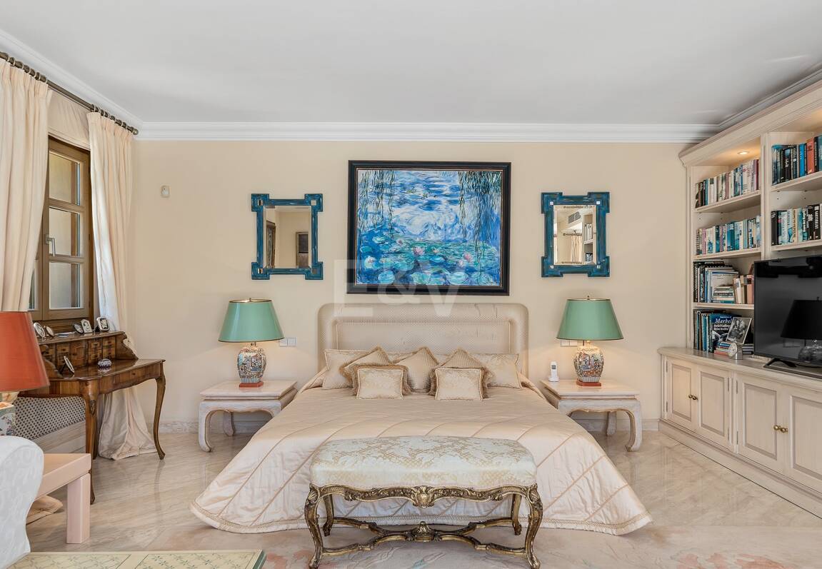 Mansión exclusiva en Nueva Andalucia eb ubicación privilegiada