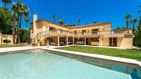 Exklusiv herrgård i Las Brisas satt i utmärkt läge