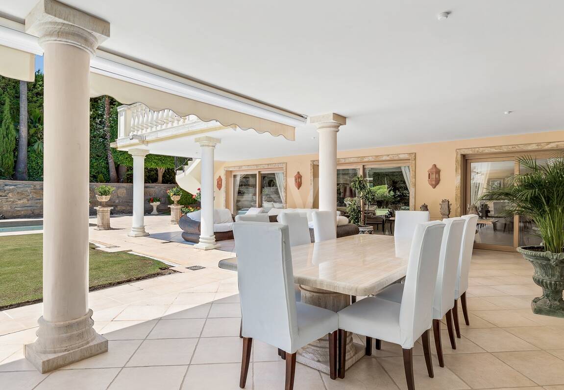 Mansión exclusiva en Nueva Andalucia eb ubicación privilegiada