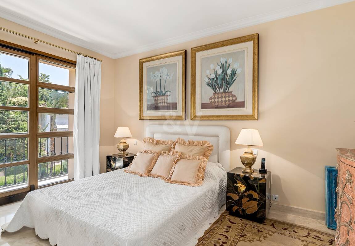 Mansión exclusiva en Nueva Andalucia eb ubicación privilegiada