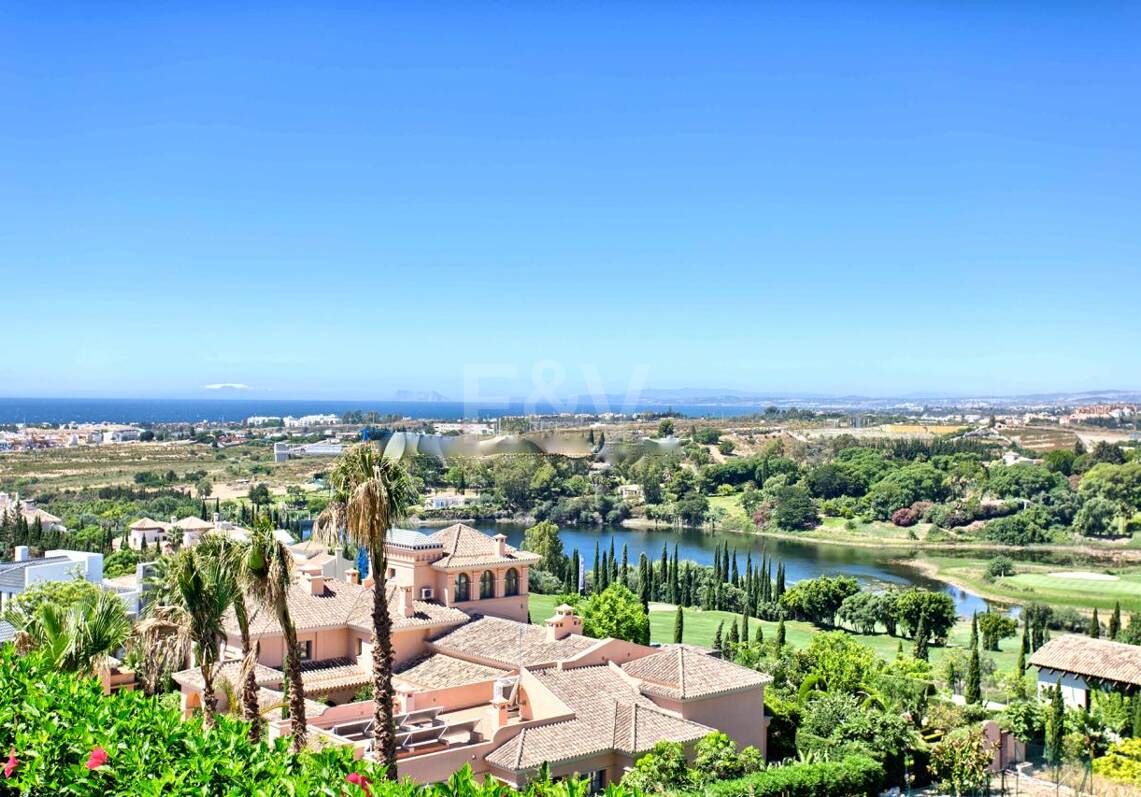 Sea Views Flat plot in Los Flamingos Golf