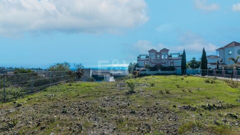 Flat plot in Los Flamingos Golf with sea views