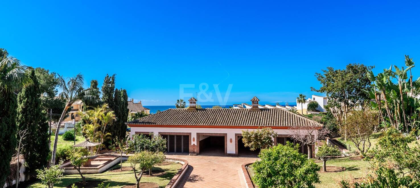 Andalucian Masterpiece in Las Chapas Playa Near the Beach